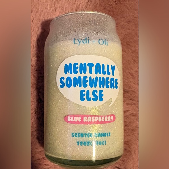 Blue Raspberry Scented Candle - Picture 2 of 13